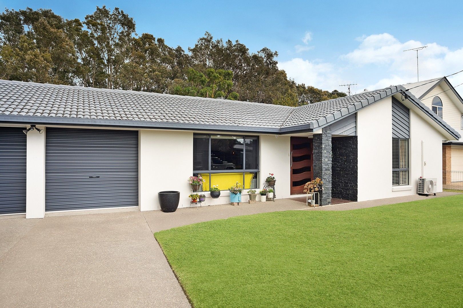 3 bedrooms House in 67 Amarina Avenue MOOLOOLABA QLD, 4557