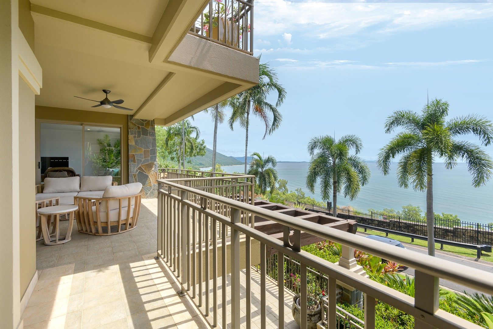 Unit 10 Santai/11 Colonel Cummings Dr, Palm Cove QLD 4879 Apartment