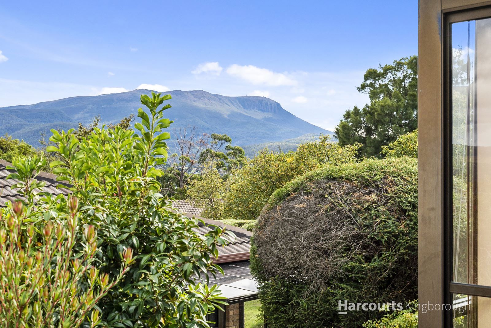 14 Village Drive, Kingston TAS 7050, Image 2