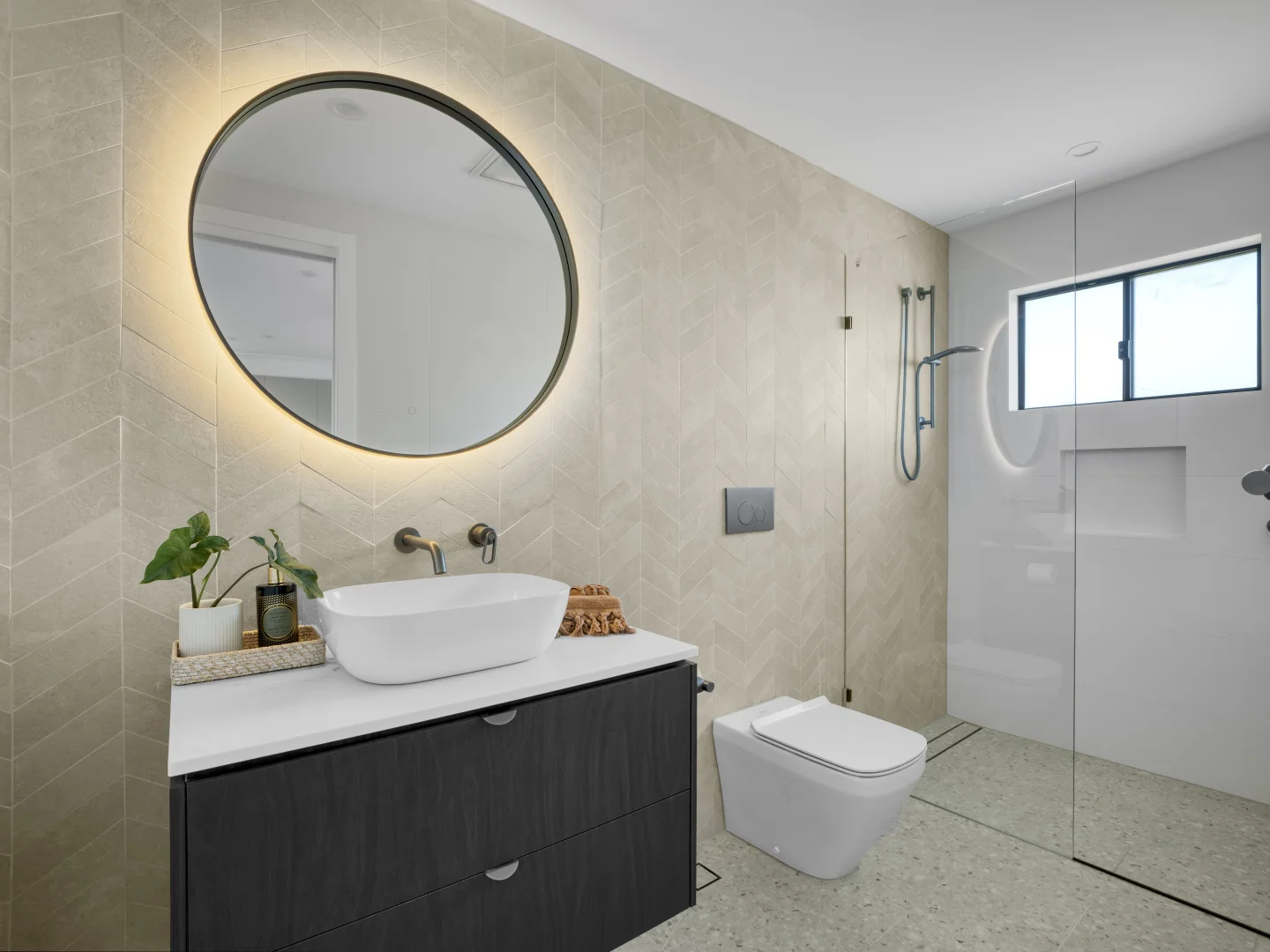 Additional image 27 of 24 Gibraltar Drive, Isle Of Capri QLD 4217