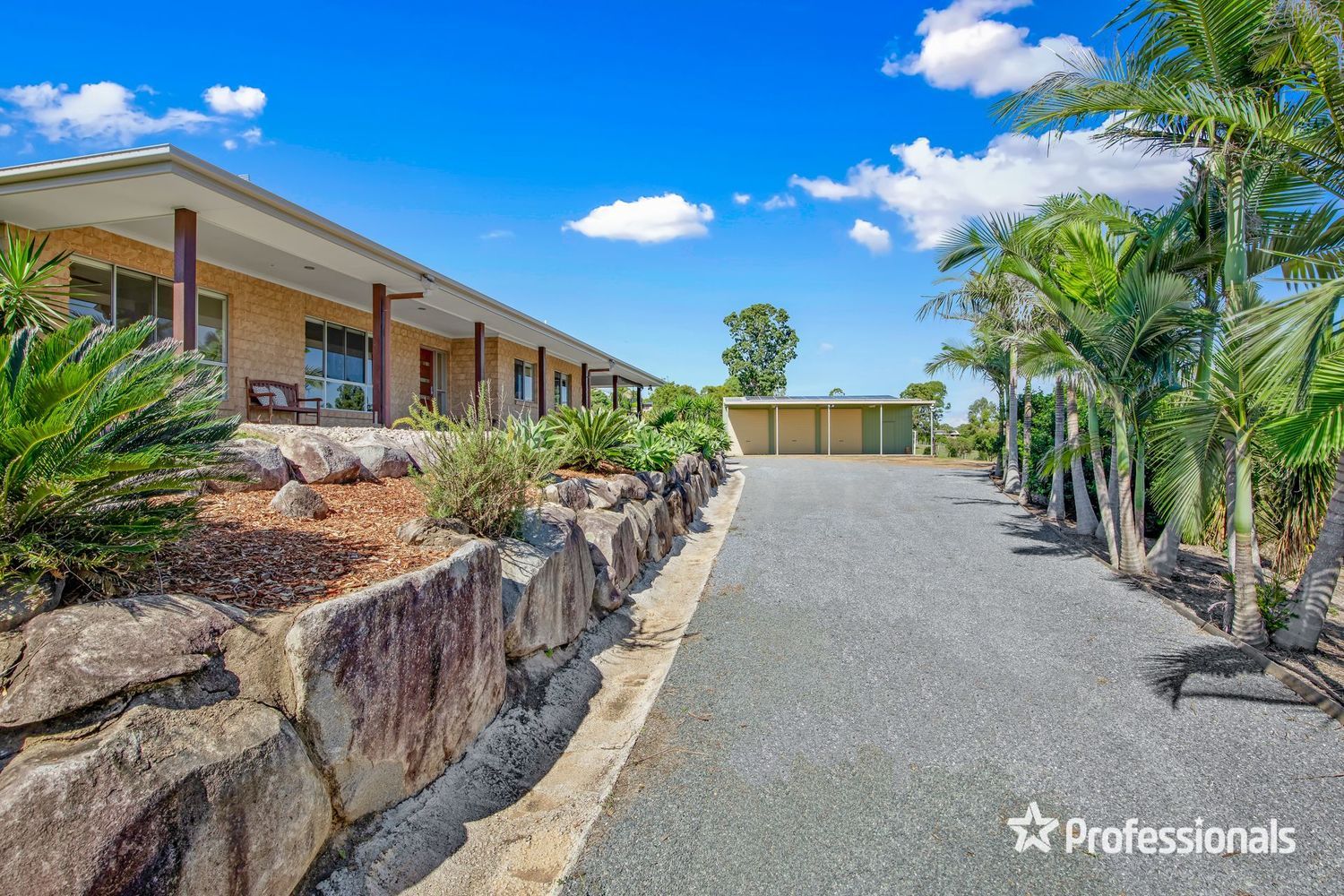 21 Rianna Road, The Dawn QLD 4570, Image 1