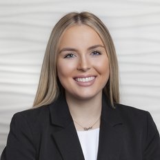 Elysha Mason, Property manager