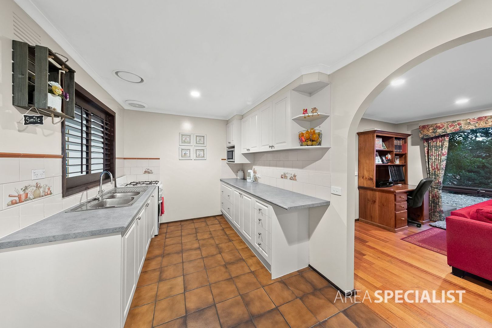 4 Lago Close, Keilor Downs VIC 3038, Image 2