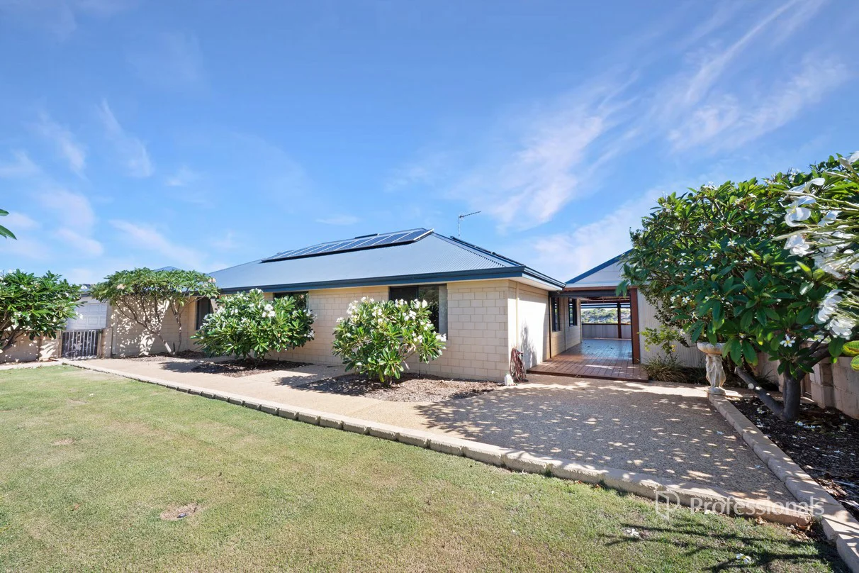 32 Evana Terrace, Wandina WA 6530