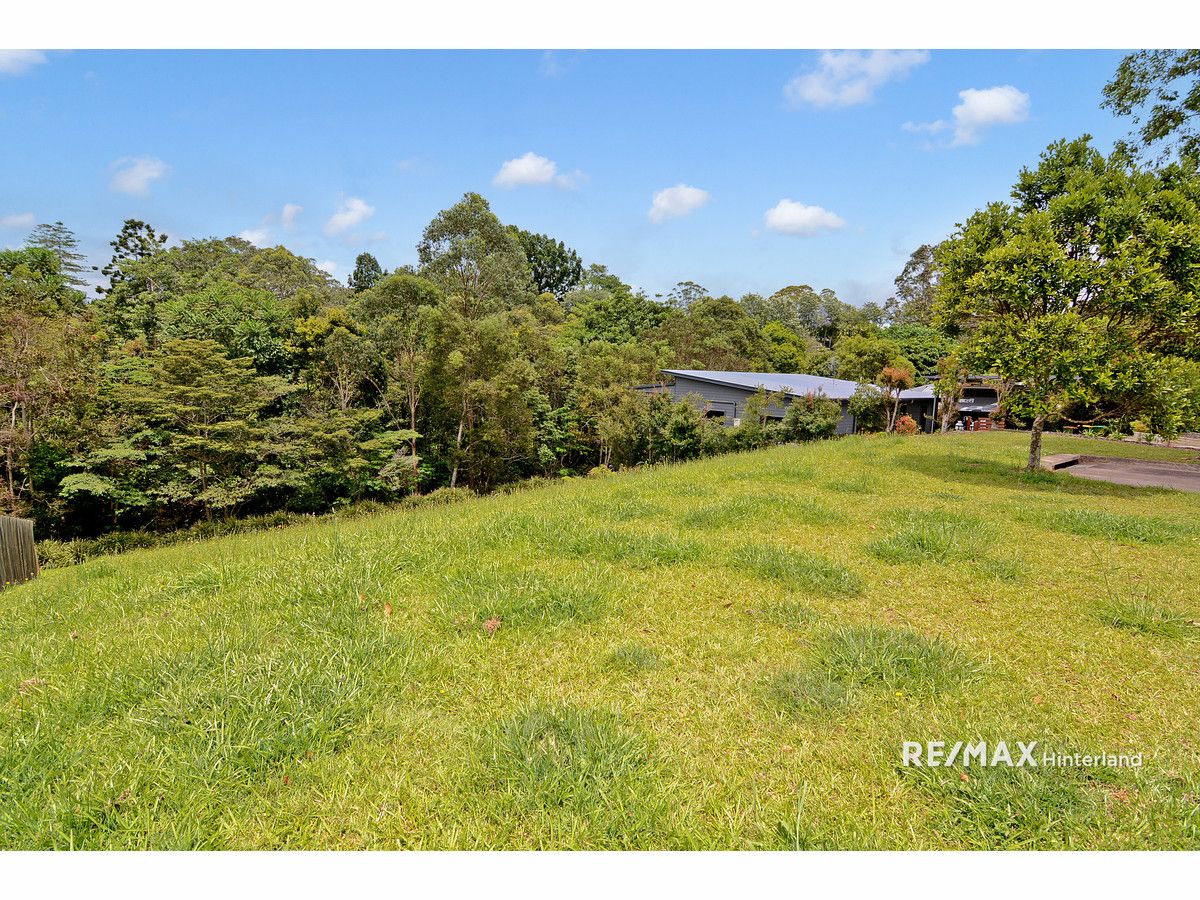 11 Parkglen Place, Maleny QLD 4552, Image 2