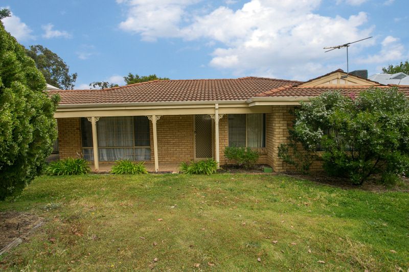 3 bedrooms House in 9 Stratford Street EAST FREMANTLE WA, 6158