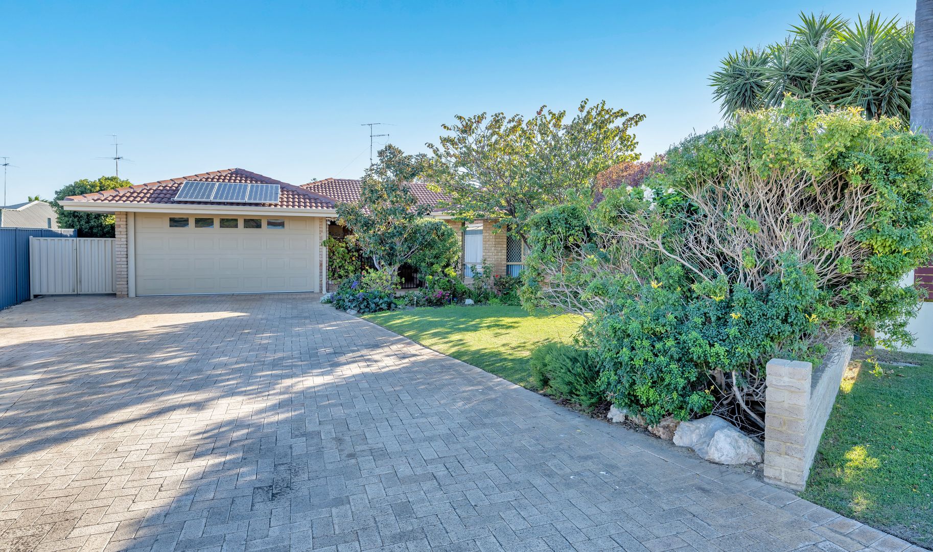 5 Ash Court, Halls Head WA 6210, Image 2