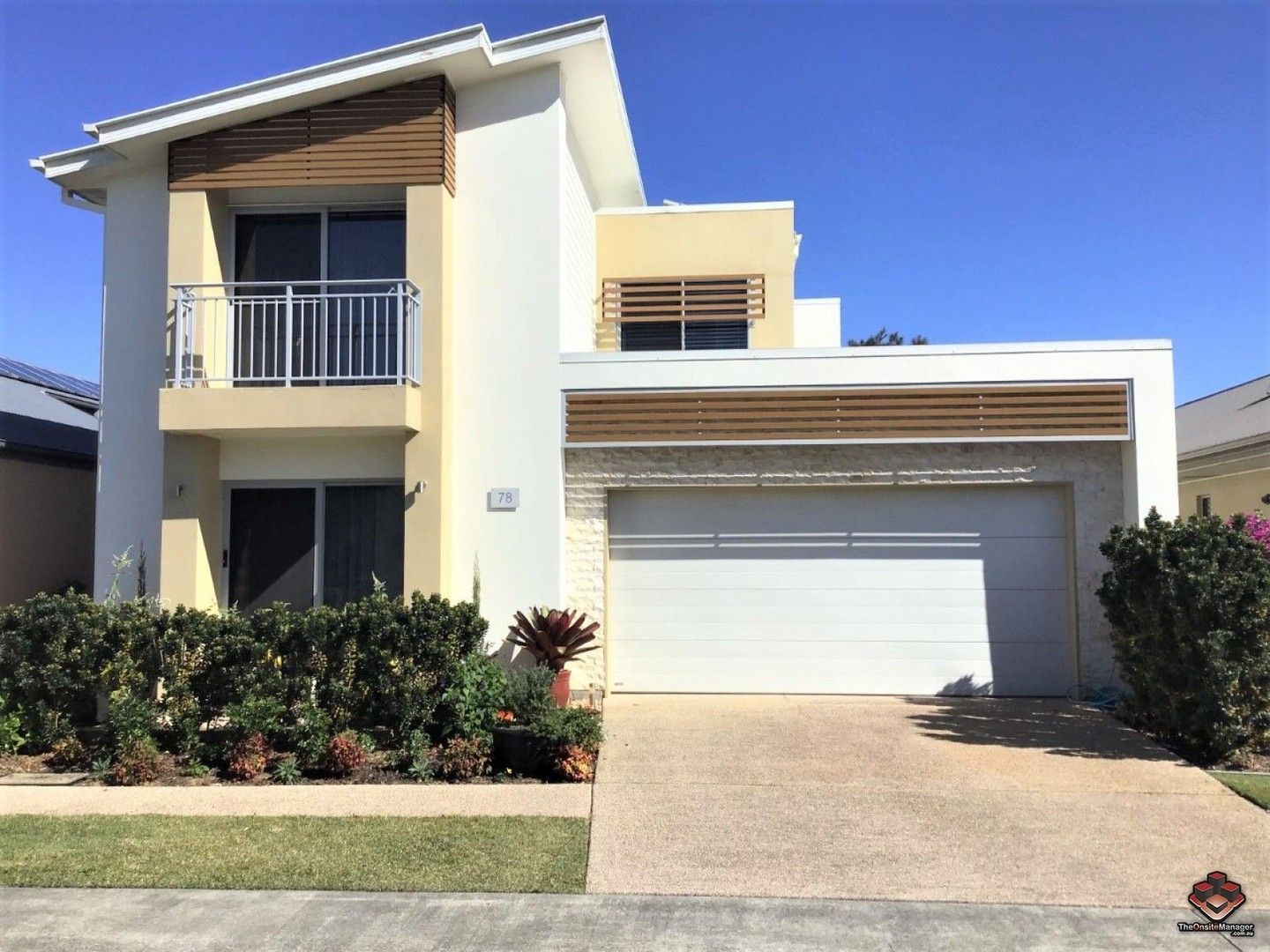 3 bedrooms House in 1 Halcyon Way HOPE ISLAND QLD, 4212