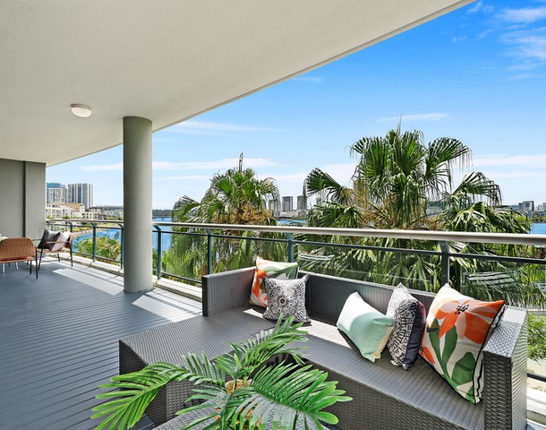 37/27 Bennelong Parkway, Wentworth Point NSW 2127