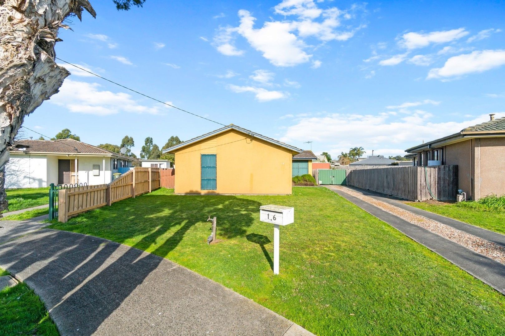 16 Beattie Crescent, Morwell VIC 3840, Image 0