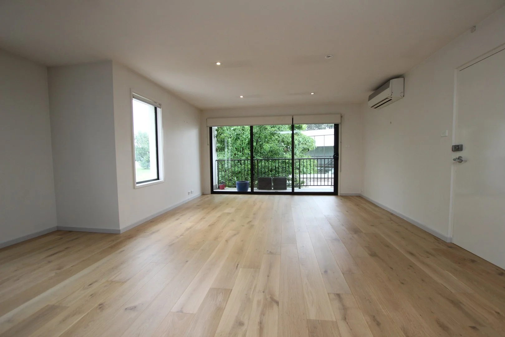 Additional image 3 of 3/39 Jerrabomberra Avenue, Narrabundah ACT 2604