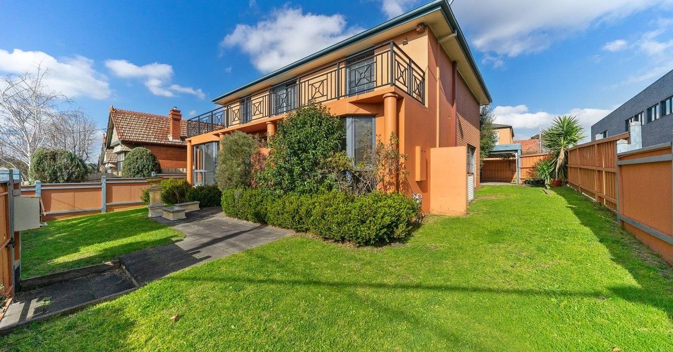 4 bedrooms House in 1448 High Street GLEN IRIS VIC, 3146