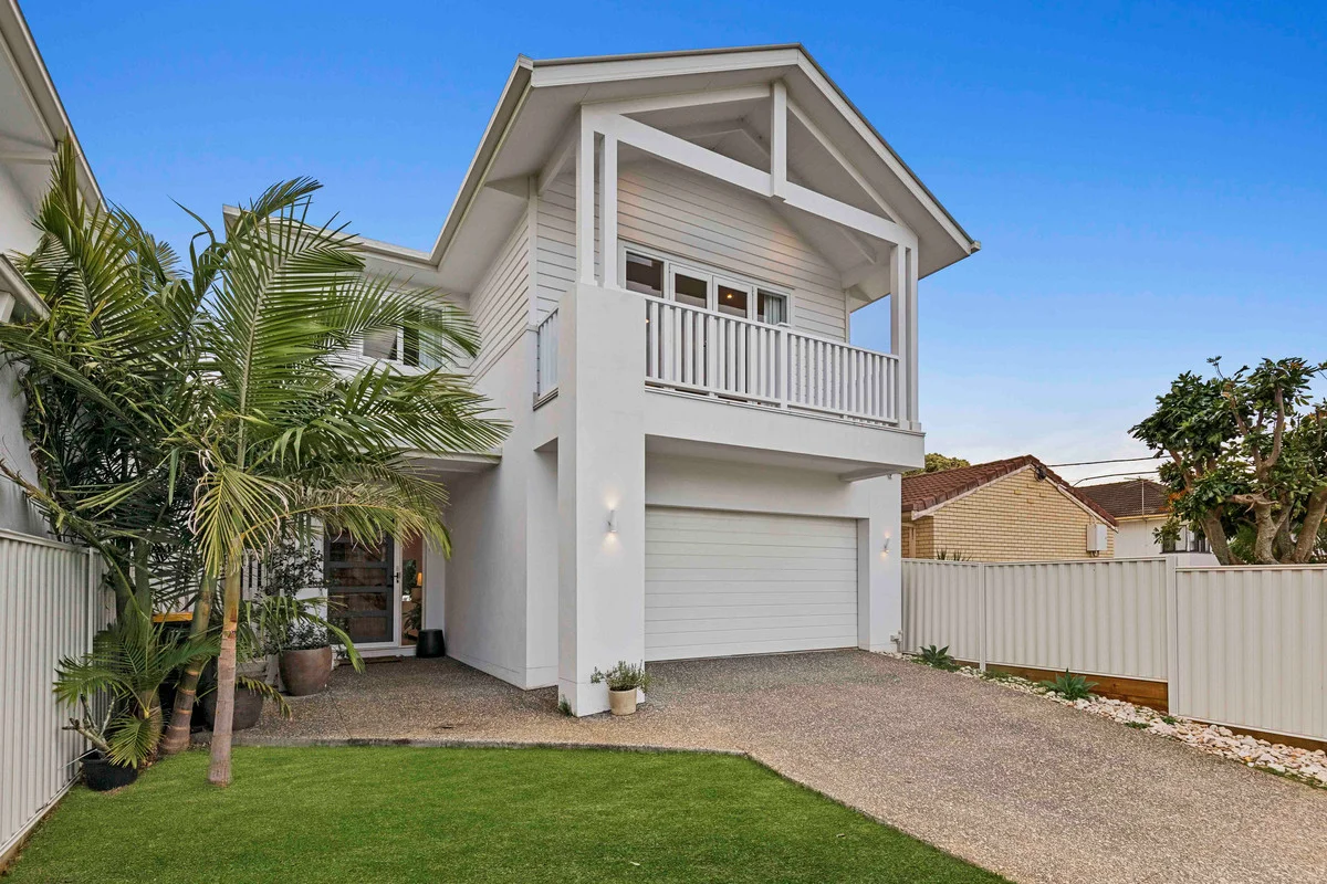 Additional image 25 of 163a Prince Edward Parade, Scarborough QLD 4020