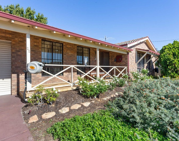 22 Sowden Drive, Samson WA 6163