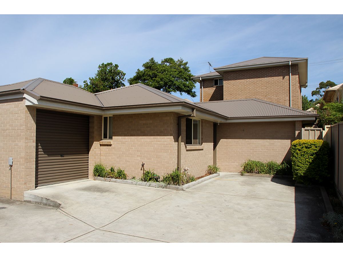 4/4 Illoura Street, Wallsend NSW 2287, Image 0