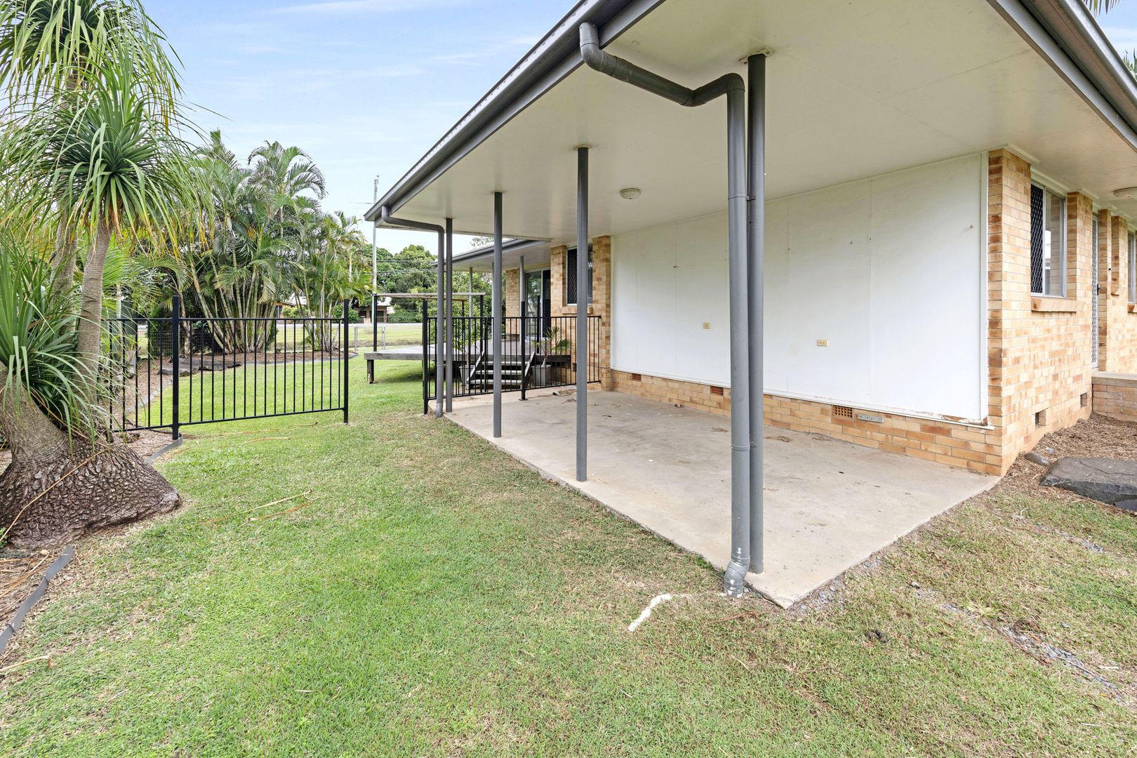 66 Riedy Street, Thabeban QLD 4670, Image 2