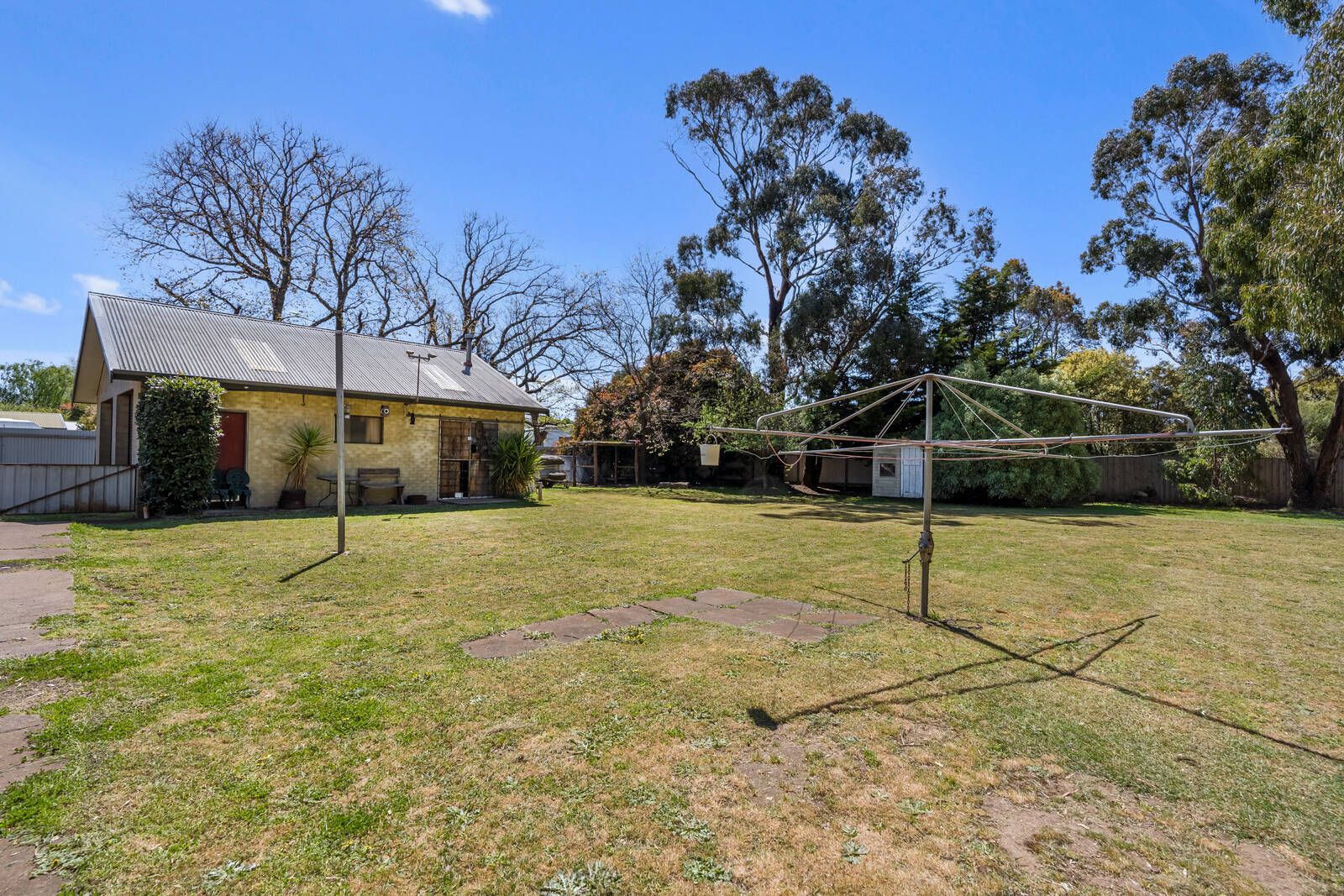 34 Chauncey Street, Lancefield VIC 3435, Image 2