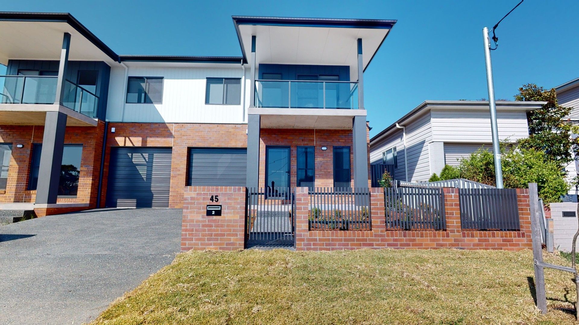 3 bedrooms Townhouse in 2/45 Moira Street ADAMSTOWN NSW, 2289