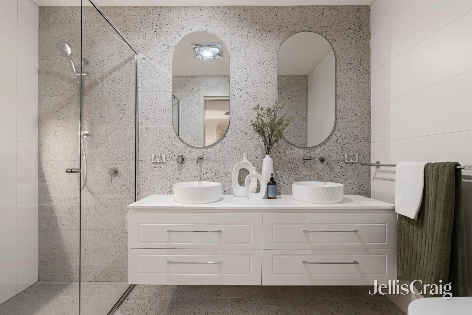 Additional image 8 of 70 Geoffrey Drive, Kilsyth VIC 3137