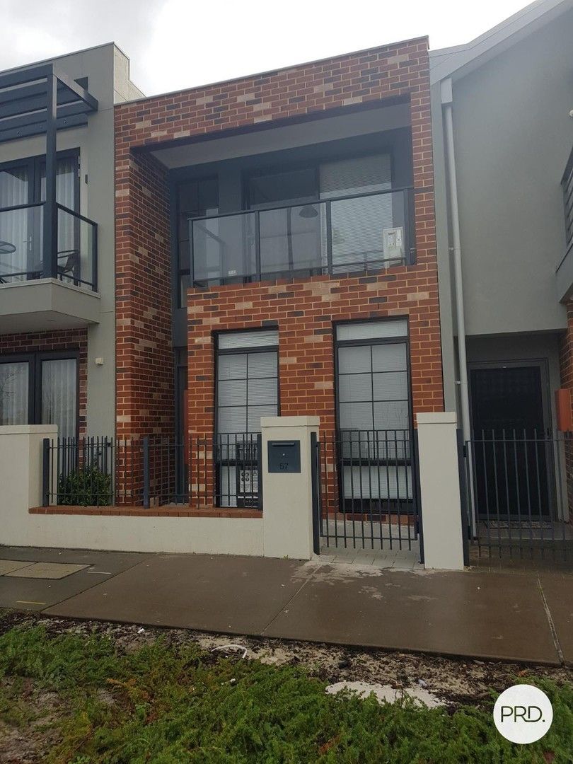 3 bedrooms Townhouse in 57 Hesperia Parade ELLENBROOK WA, 6069