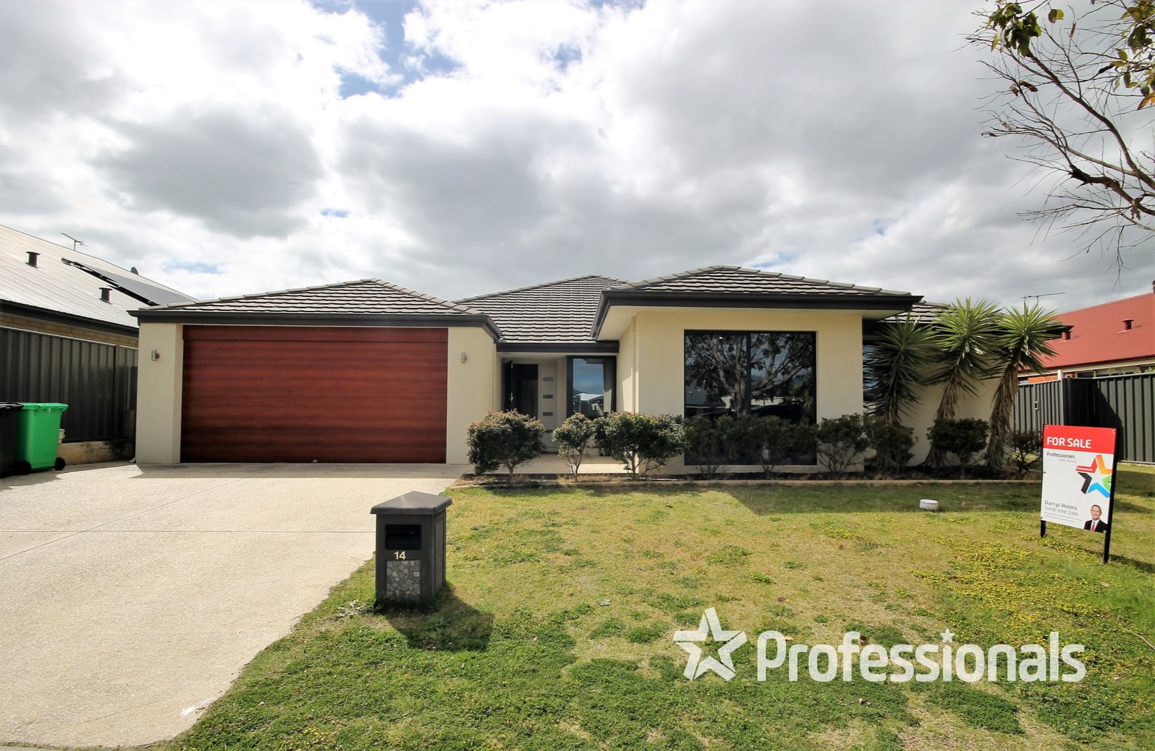 14 Henderson Crescent, Australind WA 6233