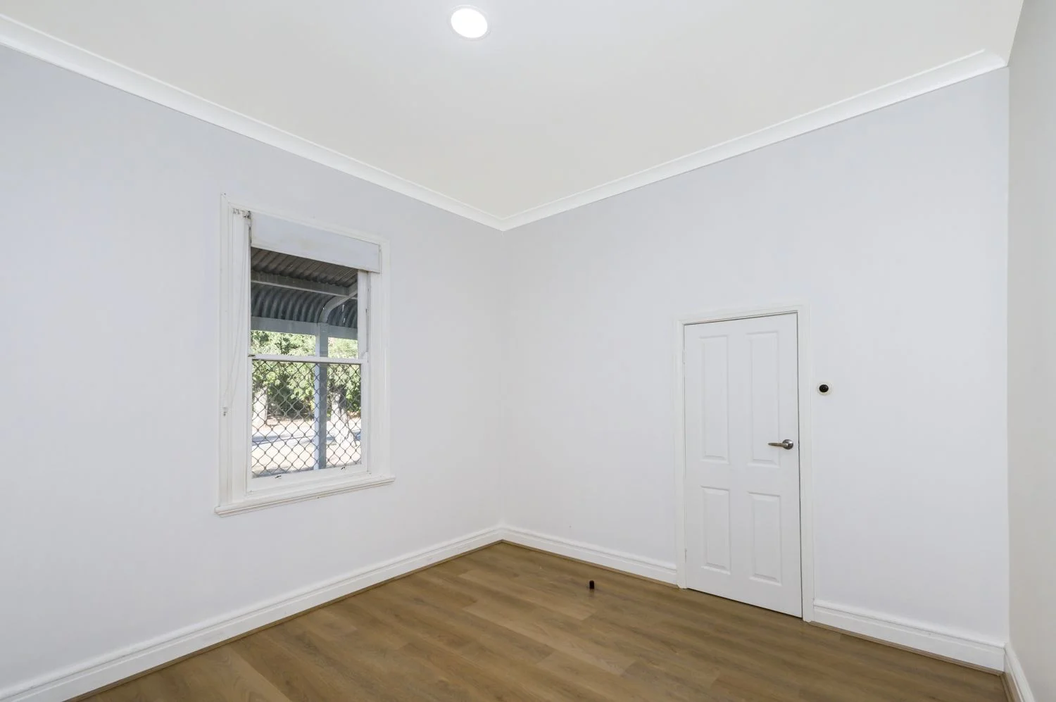 Additional image 7 of 6 Fifth Road, Armadale WA 6112