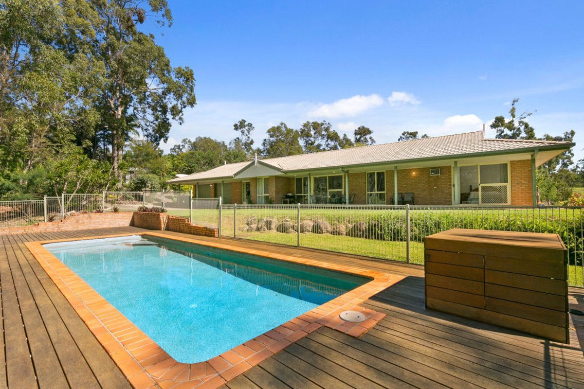 4 bedrooms House in 165 San Fernando Drive WORONGARY QLD, 4213