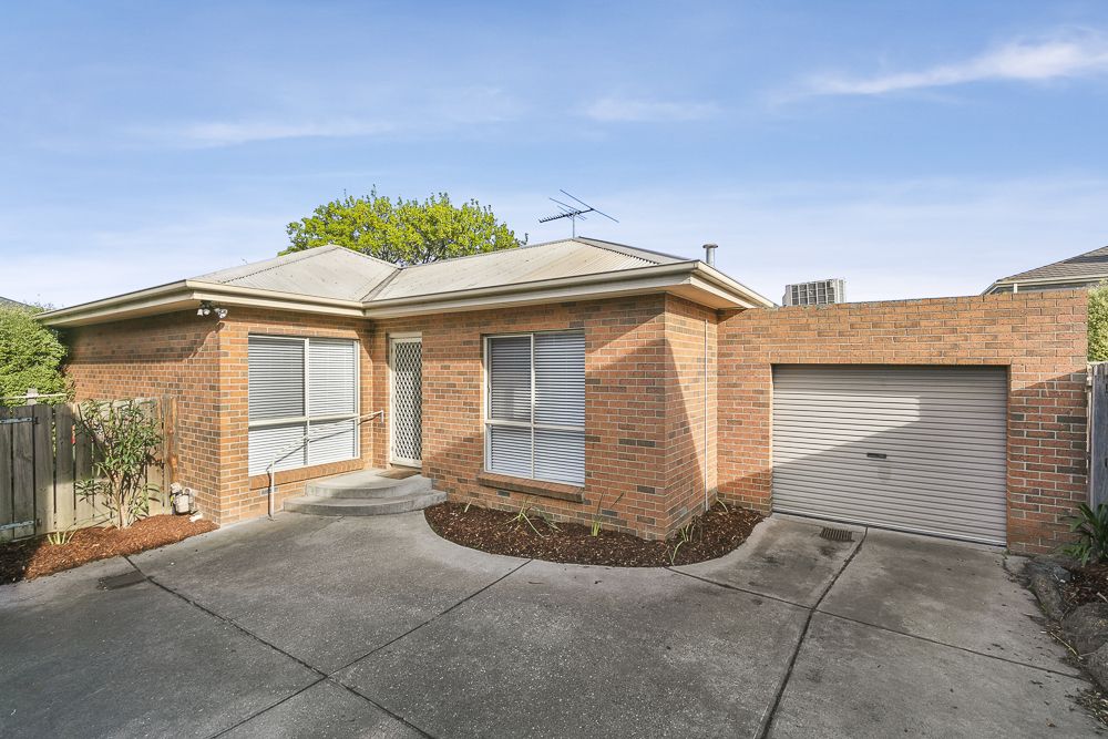 2 bedrooms Apartment / Unit / Flat in 2/9 William Street ESSENDON VIC, 3040