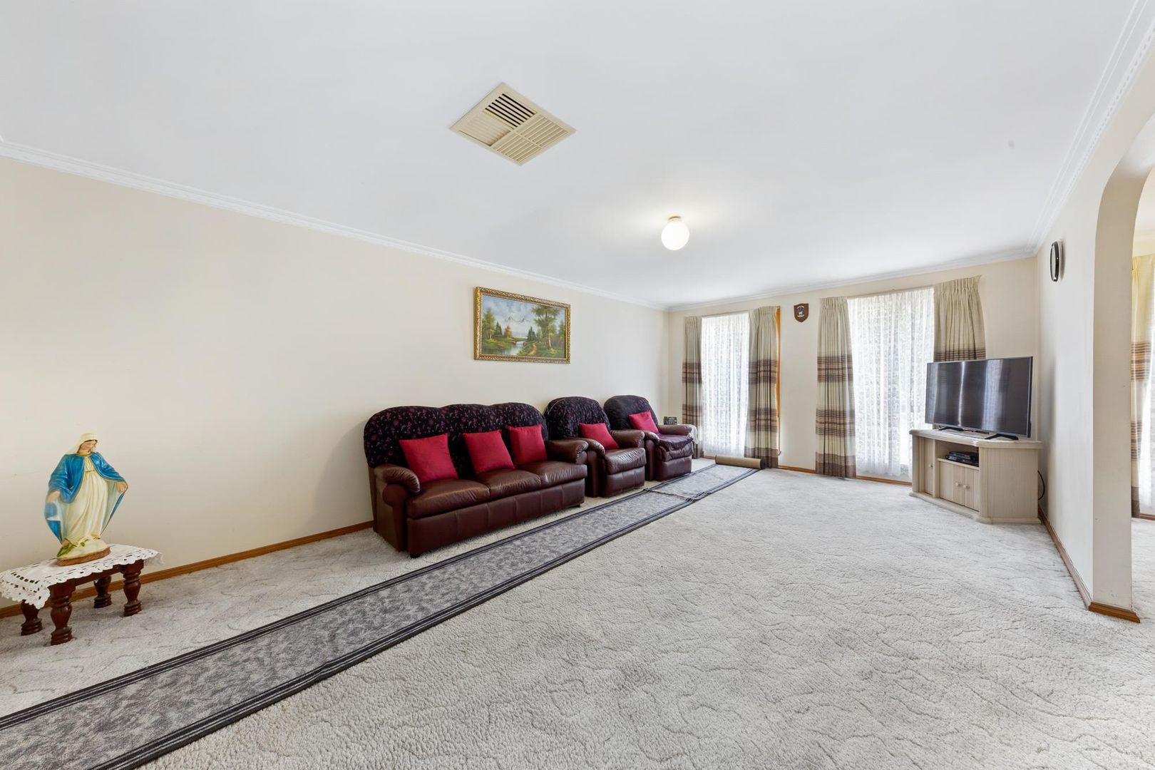 23 Tennyson Drive, Delahey VIC 3037, Image 2