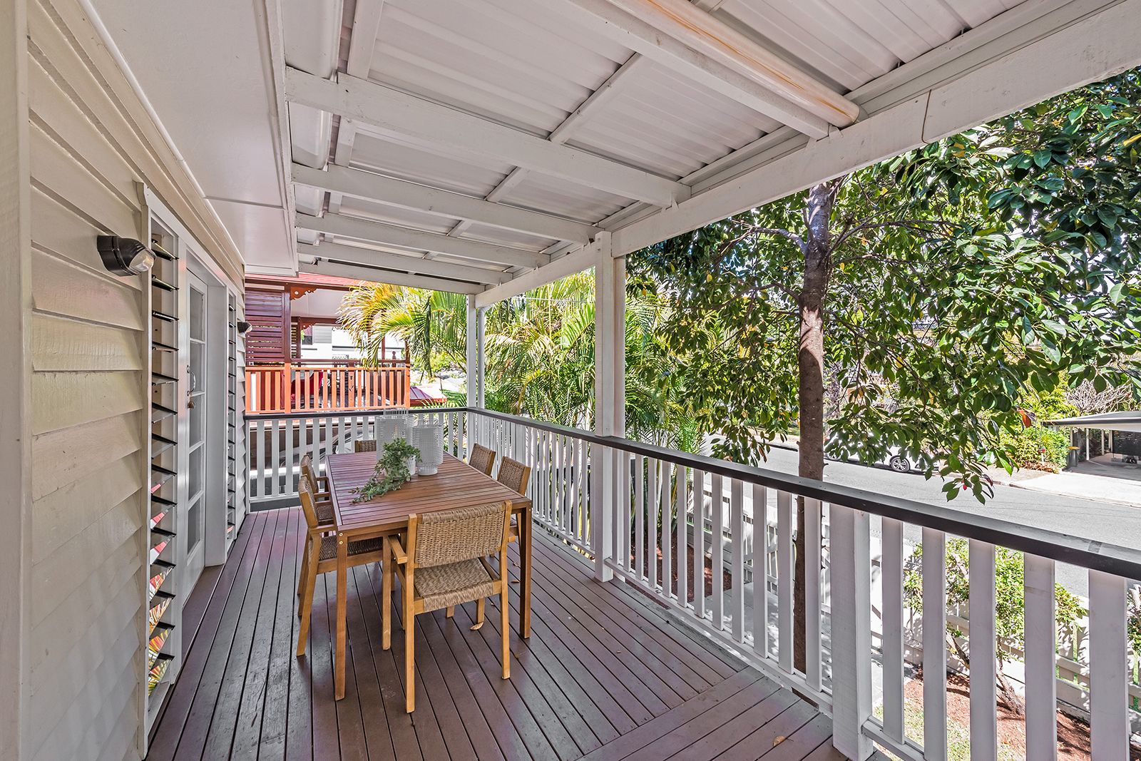 22 Greenlaw Street, Indooroopilly QLD 4068, Image 2