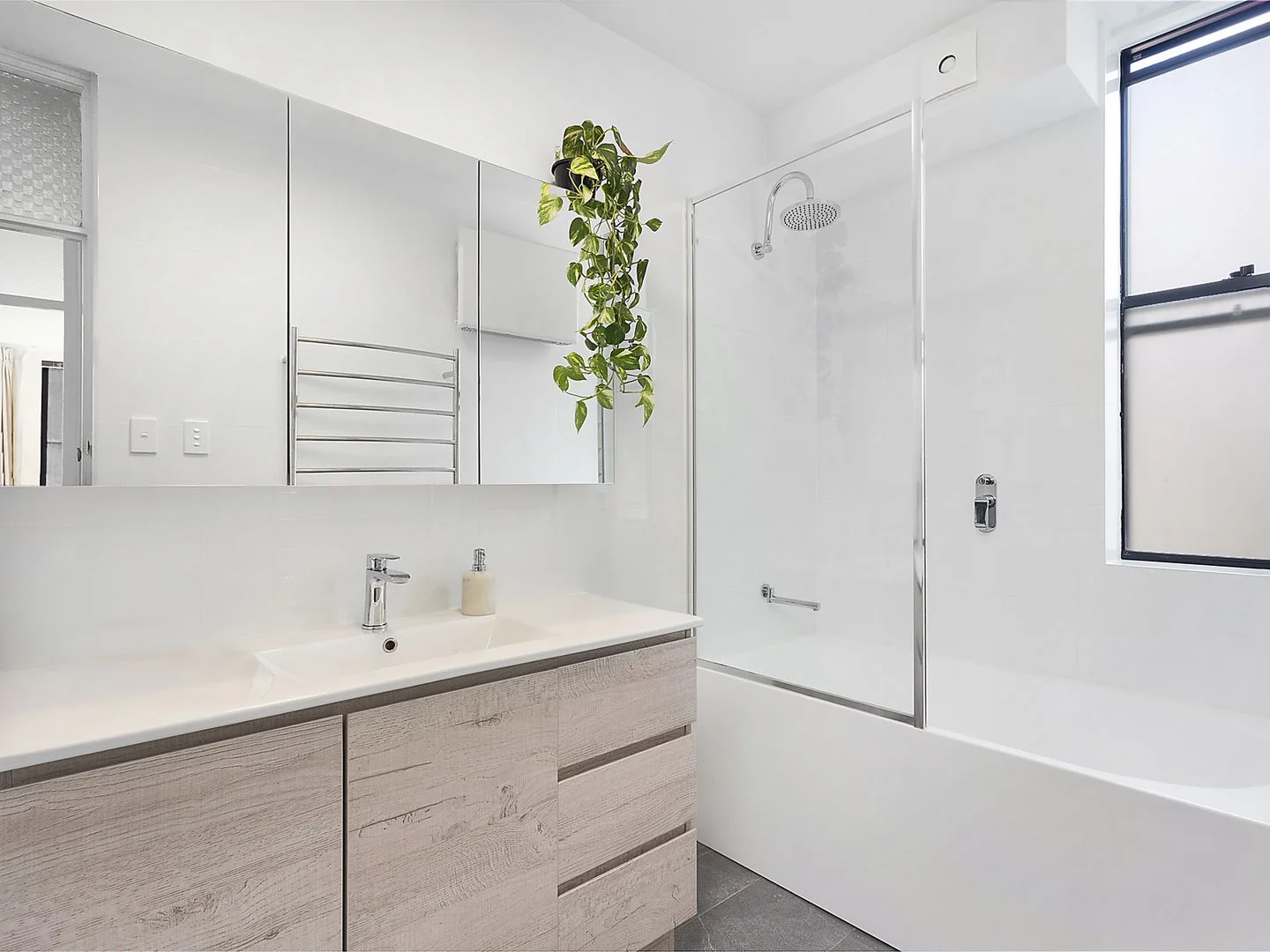 Additional image 4 of 12/258 Pacific Highway, Greenwich NSW 2065