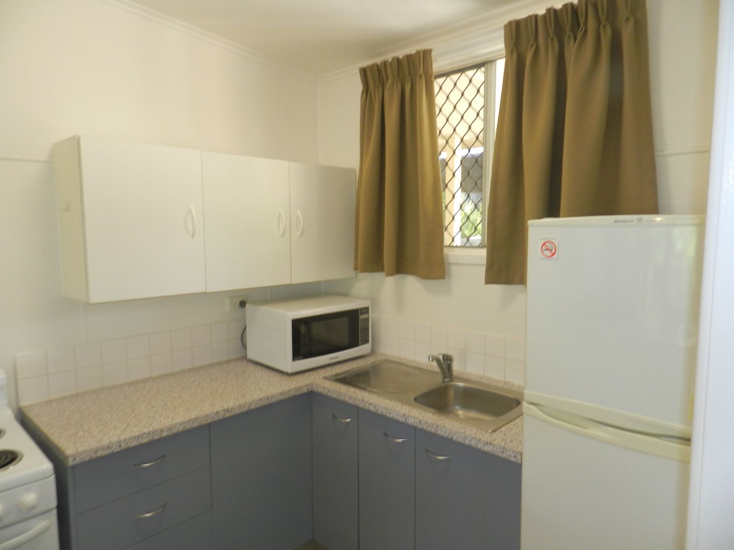 2/9 Lord St, Gladstone Central QLD 4680, Image 1