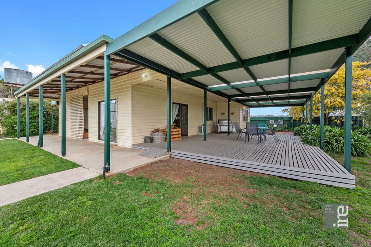 663 Banksdale Road, Hansonville VIC 3675, Image 2