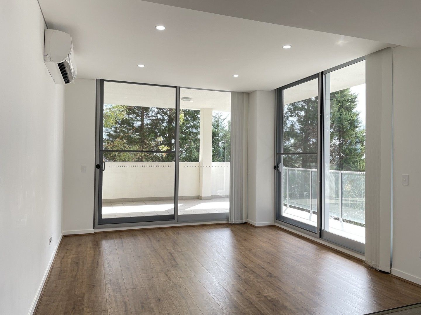 2 bedrooms Apartment / Unit / Flat in 45/1 Cowan Rd MOUNT COLAH NSW, 2079