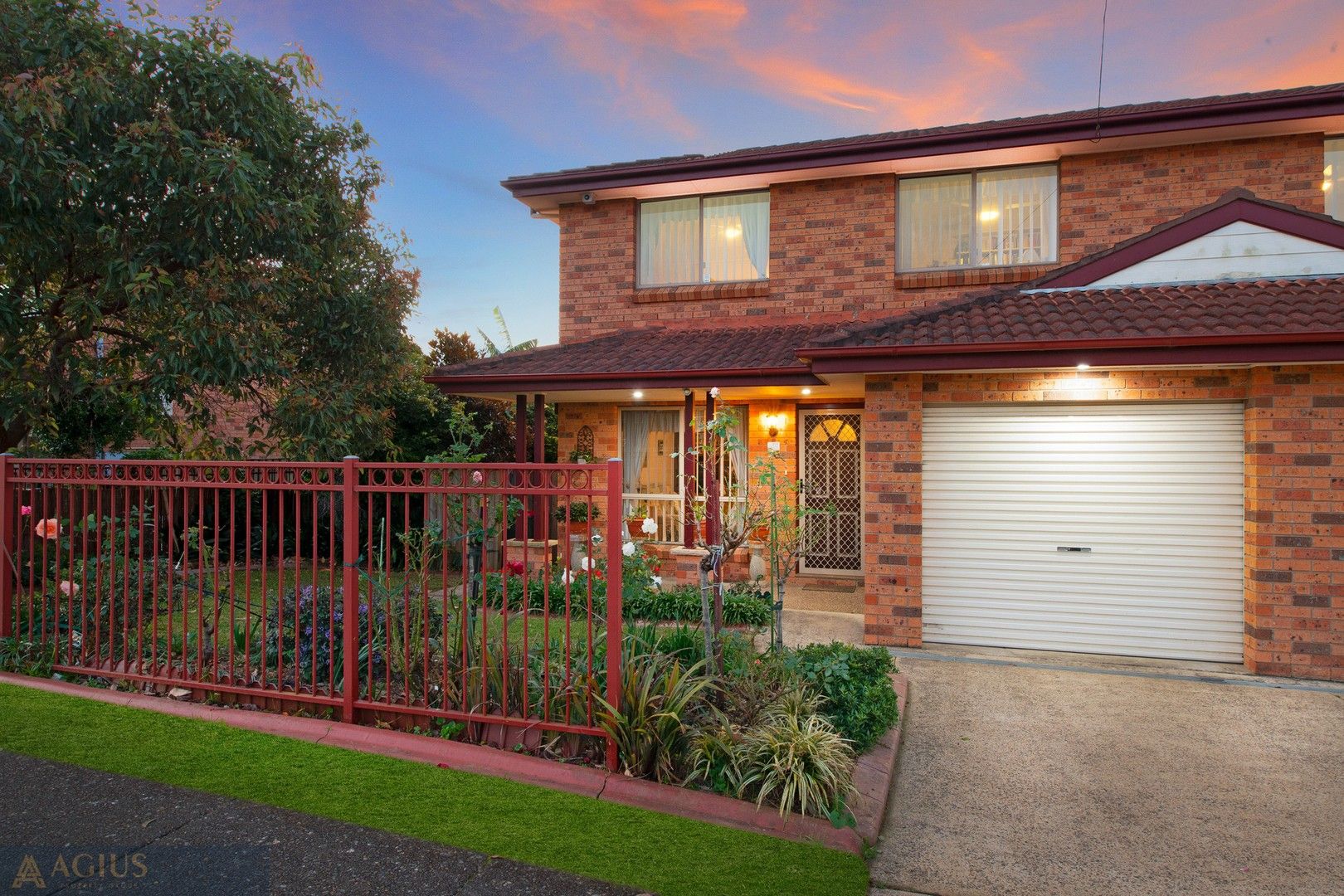 2/1B Second Avenue, Toongabbie NSW 2146, Image 0