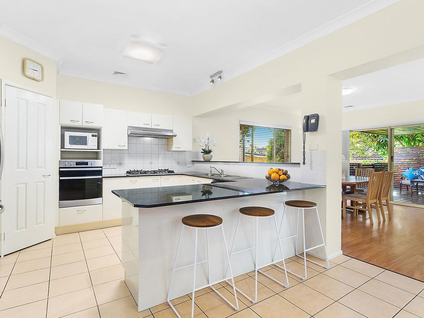 129 Holt Road, Taren Point NSW 2229, Image 2