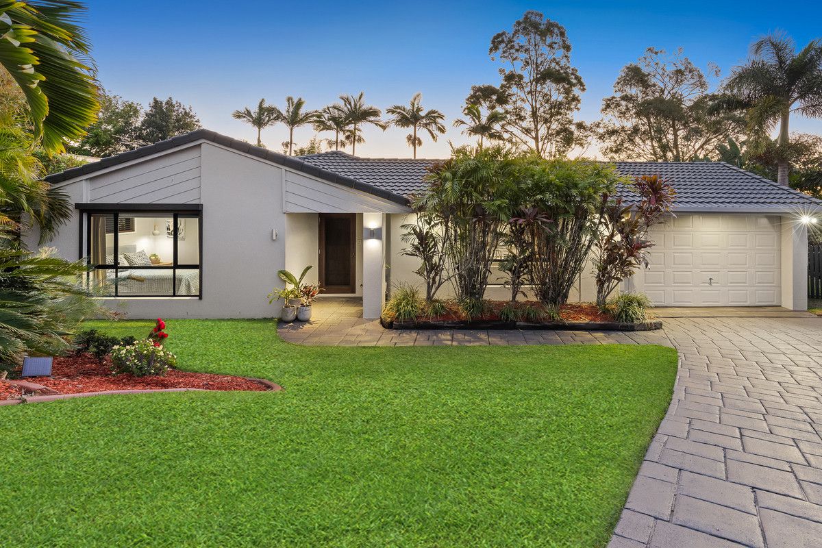 3 Cherry Close, Sinnamon Park QLD 4073