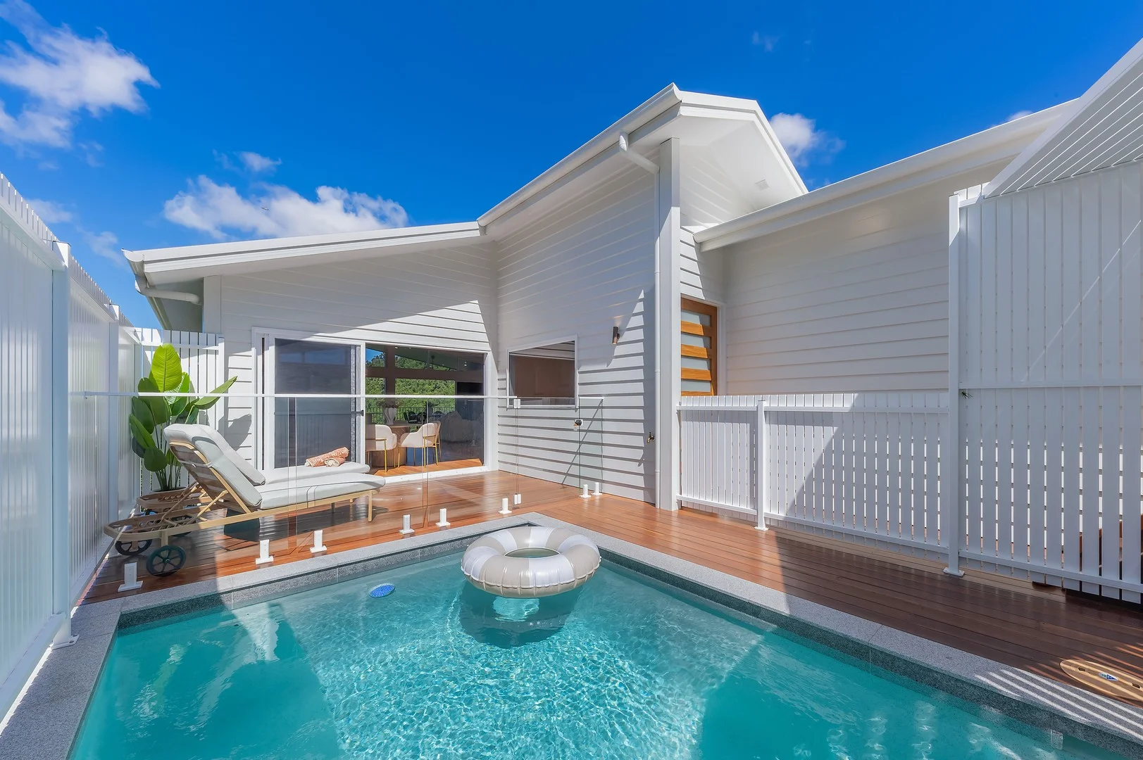 40 Seaview Drive, Airlie Beach QLD 4802