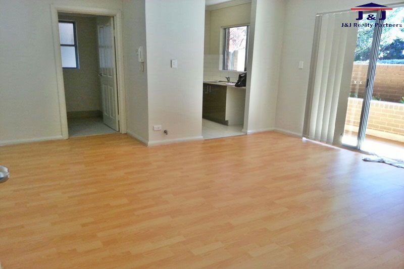 2 bedrooms Apartment / Unit / Flat in 18/2 Redmyre Road STRATHFIELD NSW, 2135
