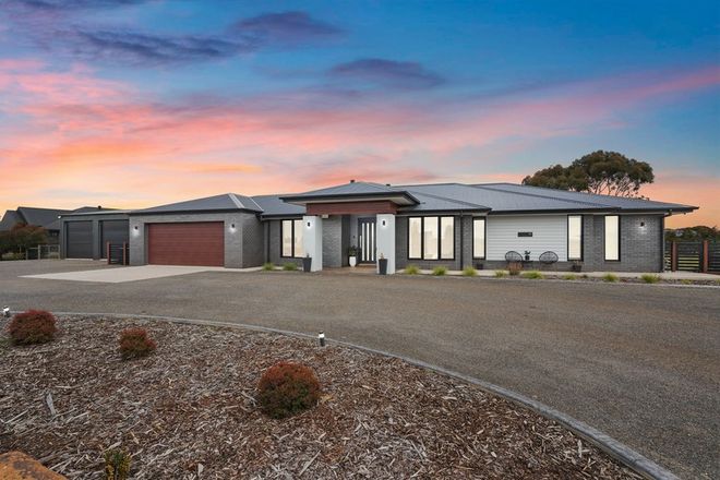 Picture of 4 Woody Court, BANNOCKBURN VIC 3331