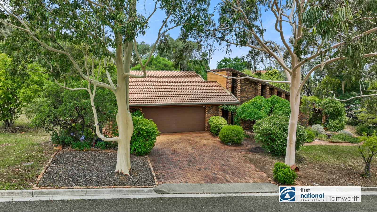 38 Valley Drive, Tamworth NSW 2340