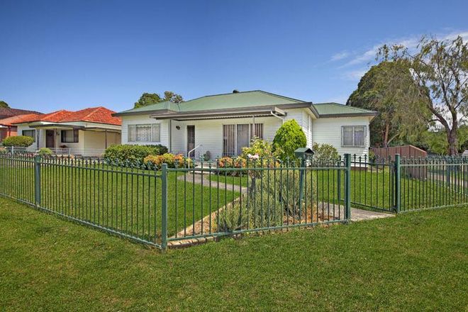 Picture of 2 Whitfield Avenue, NARWEE NSW 2209