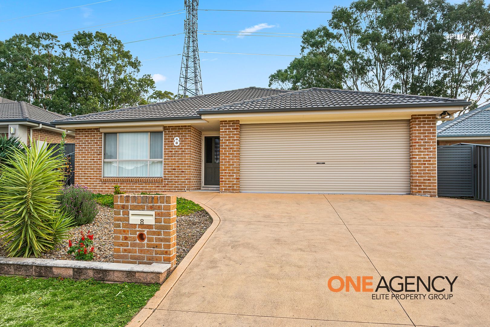 3 bedrooms House in 8 Spears Place HORSLEY NSW, 2530