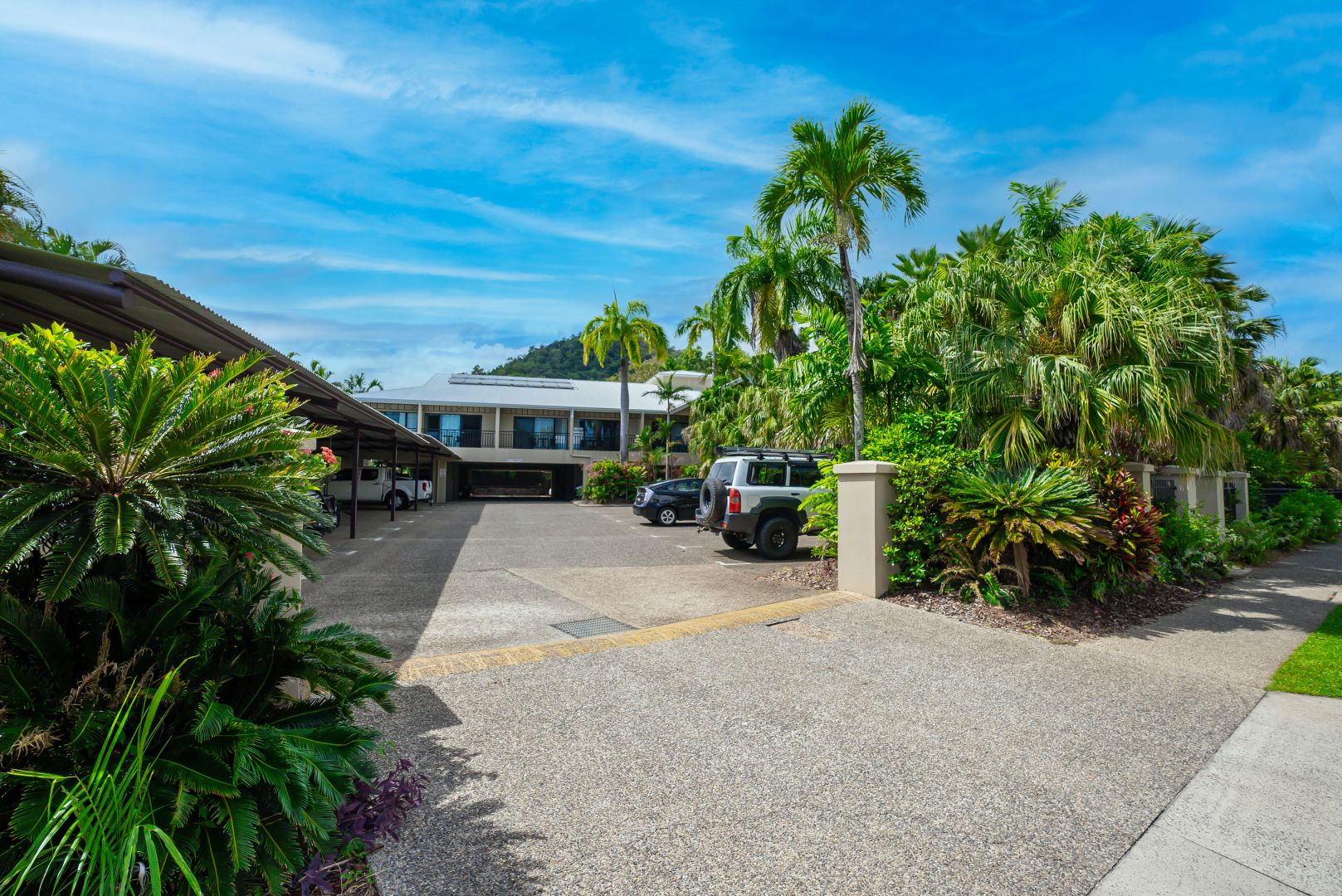 4/19-23 Trinity Beach Road, Trinity Beach QLD 4879, Image 2