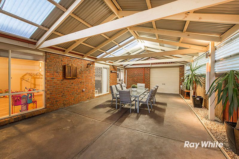 85 Raisell Road, Cranbourne West VIC 3977, Image 0