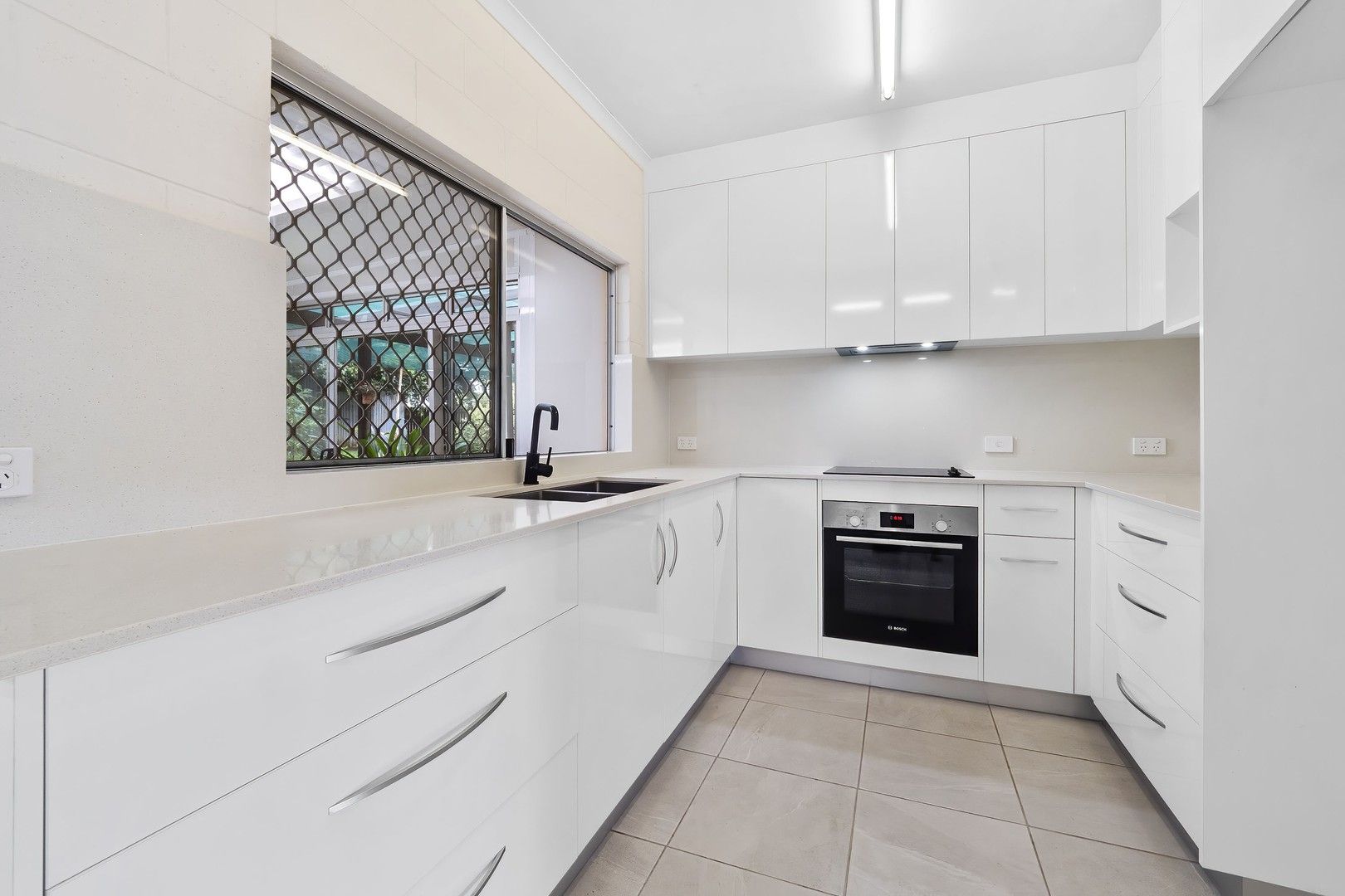 20 Malibu Close, White Rock QLD 4868, Image 0