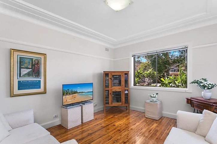 3 Skinners Avenue, DOLLS POINT NSW 2219, Image 2