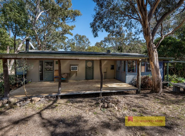 210 Wyaldra Lane, Cooks Gap NSW 2850