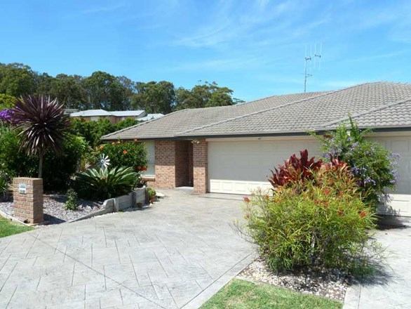 1/23 Sentry Crescent, Forster NSW 2428