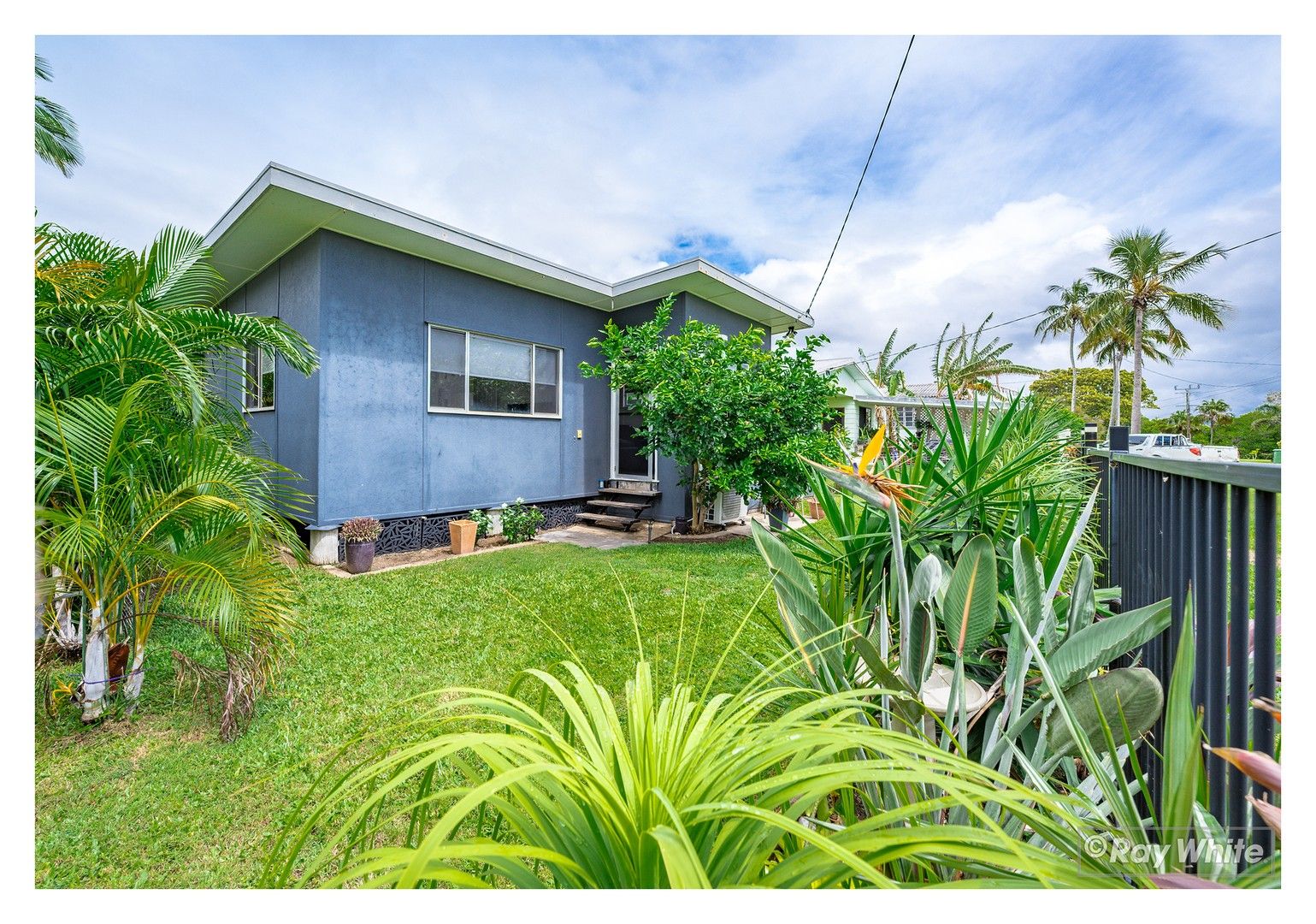 8 Meadow Street, Keppel Sands QLD 4702, Image 0